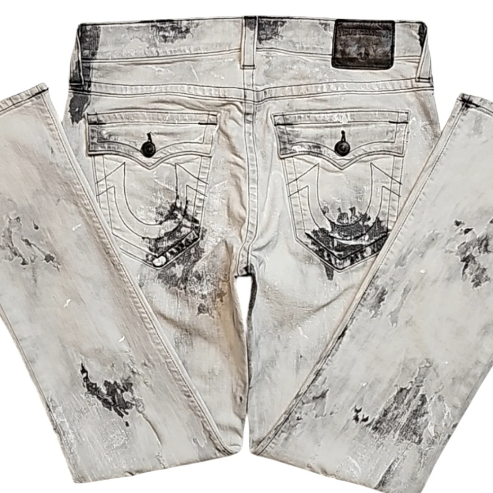 💥True Religion Relaxed-Straight Distressed Jeans. Men's Size: W34x34L.